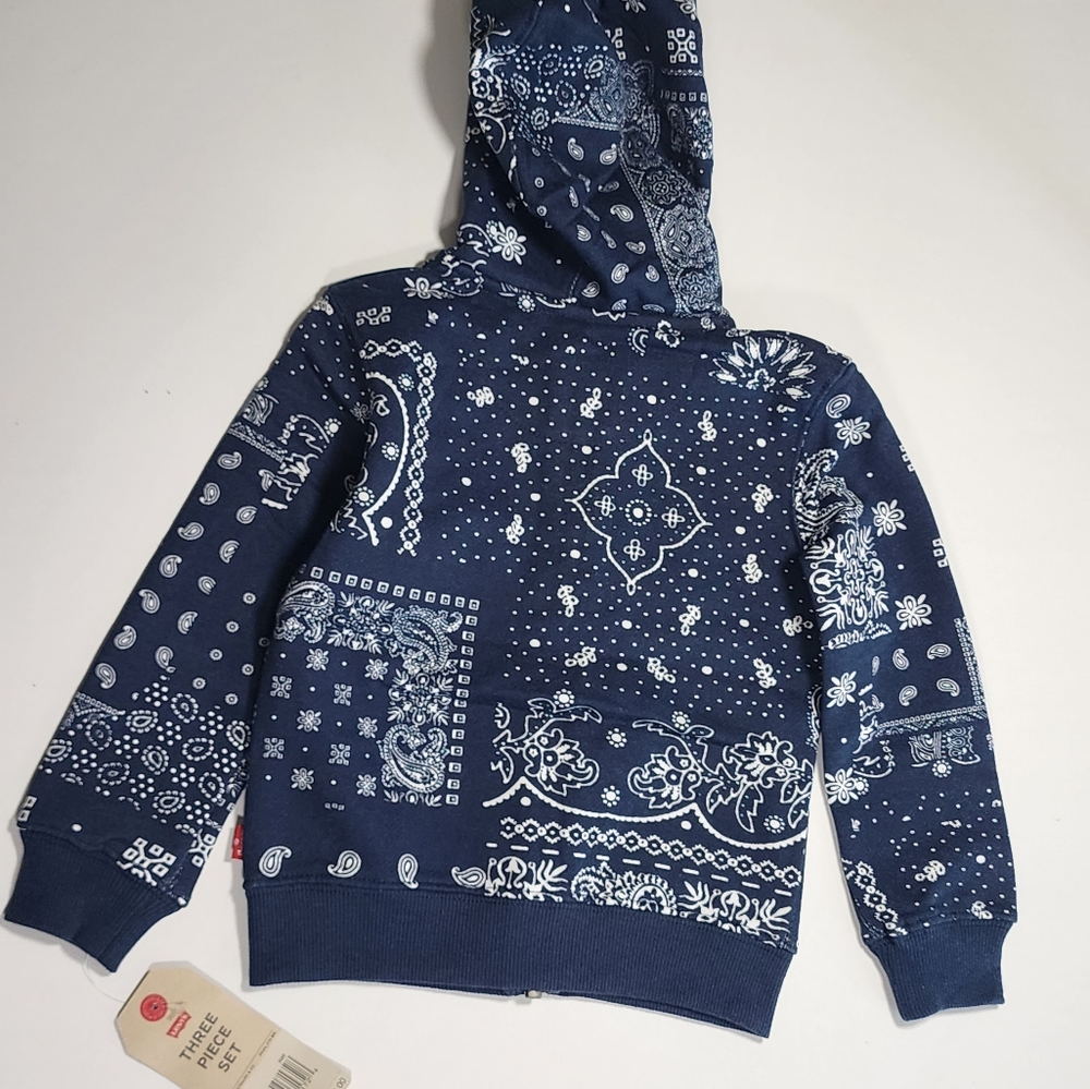 Levi's - Picture 6 of 7